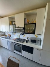 ULTIMI GIORNI Cucina usata moderna, Bianca  Piano Laminato, Elettrodomestici inc