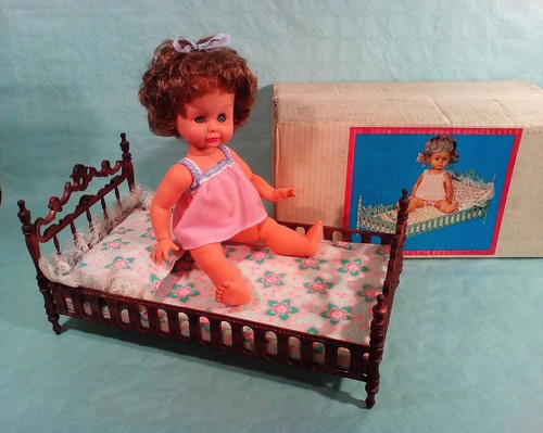 Doll lettino anni 60 - su,