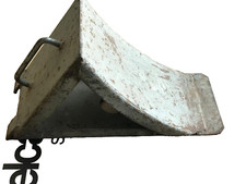 CUNEO FERMARUOTE BLOCCA RUOTA METALLO CAMION AUTO AUTOTRENO MACCHINE AGRICOLE