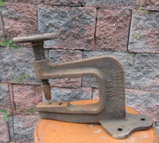 Pressa industriale manuale