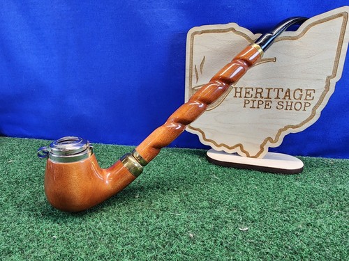 Brog 9 5 - #13, churchwarden