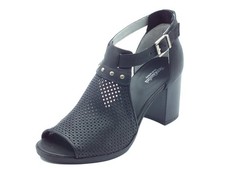 NeroGiardini E615050D Osaka