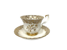 Tazza da tè e piattino