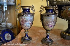 Coppia di vasi in porcellana di Sevres inizi del 900