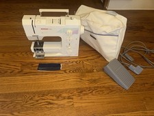 Macchina da cucire Bernina