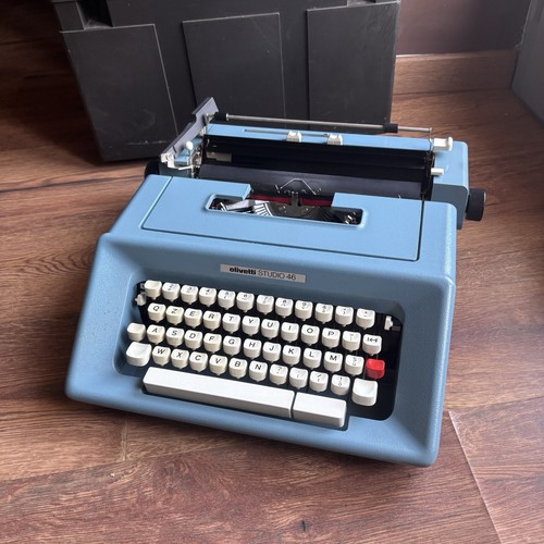 Olivetti studio anno - ",