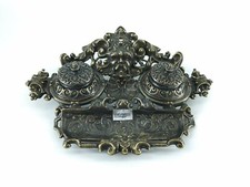 Calamaio in ottone anticato in stile barocco con doppio serbatoio inchiostro ant