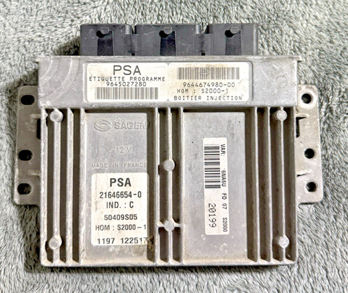 Calculateur moteur peugeot - calculateur,