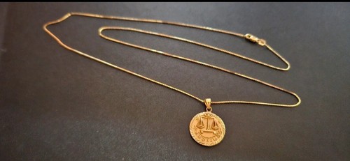 Ciondolo oro supreme - supreme, justice