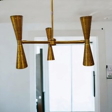plafoniera in ottone per casa