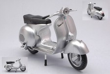 Modellino vespa 150 GO scala