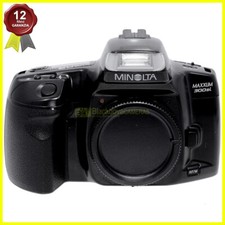 Minolta Maxxum 300si body (Dynax 300 si). Fotocamera reflex analogica autofocus.
