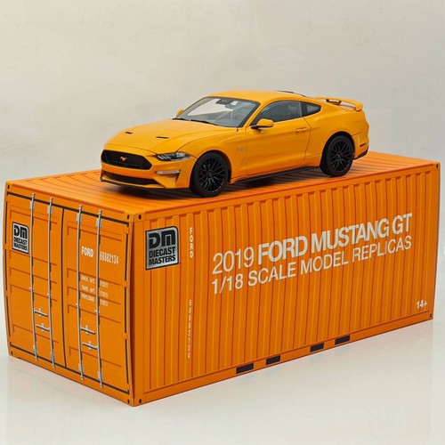 Ford mustang gt - 1/18,