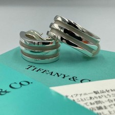 Item Tiffany Earrings Silver