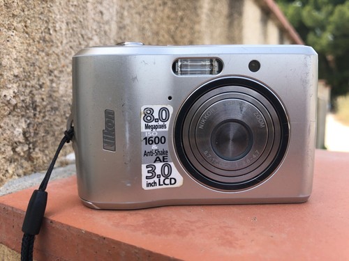 Nikon coolpix l18 8 0 - ---nikon, mp