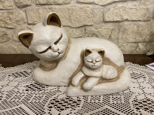 Thun mamma gatto con - gatto,