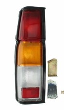 FANALE POSTERIORE SINISTRO NISSAN KING CAB D21 DAL 1992 AL 1997