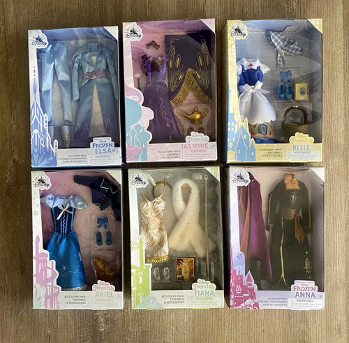 Lotto accessori bambola