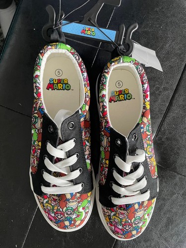Scarpe ufficiali nintendo - ufficiali,