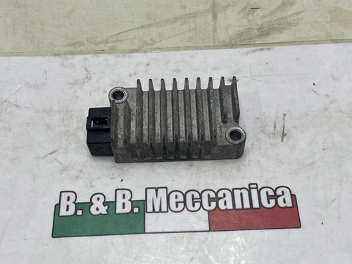Regolatore tensione yamaha - tensione,