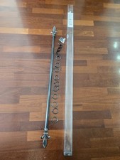 Bastone estensibile per tenda - Nero con sfumature argentate