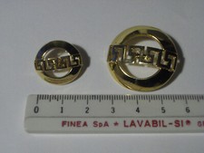 BOTTONE COLOR ORO GRECA STILE VERSACE 2 MISURE NUOVO FONDO MAGAZZINO 1,8 - 2,8CM