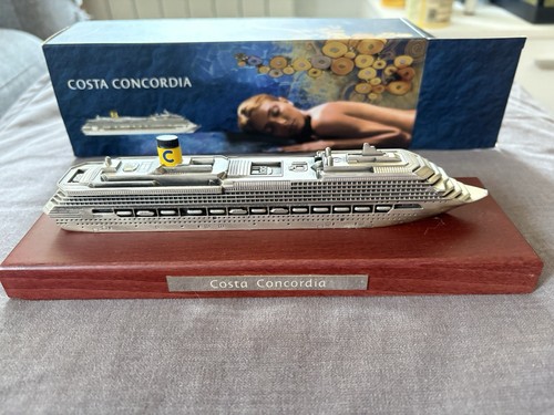 Modellino costa concordia - costa,
