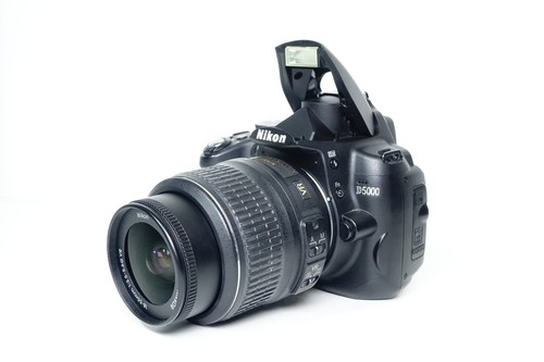 Nikon d5000 obiettivo - nikon,