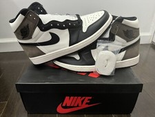 NUOVO Nike Air Jordan 1 Retro