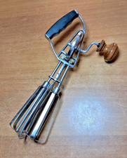 Sbattitore manuale da cucina vintage