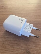 25 WATT CHARGER WITH TYPE-C