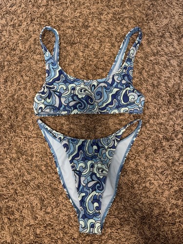 Pacsun paisley budding scoop - pacsun,