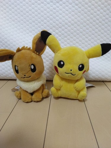 Peluche pokemon pikachu - peluche,