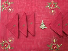 Tovaglia Natalizia ricamata a mano su canapa di lino robusta 12 posti rossa