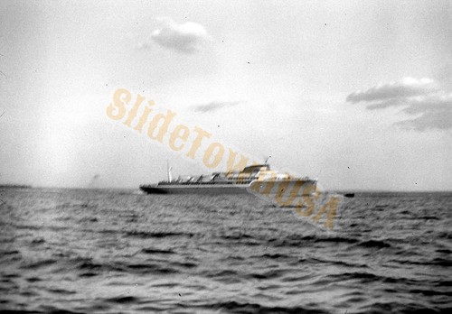 Negativo vintage 120 - b&w, ocean