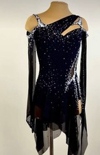 Elegante vestito pattinaggio