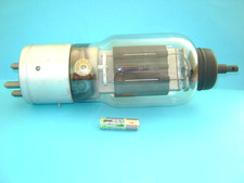 1x valvola regia aeronautica Fivre tipo PC2/500 II  Tube rare power tetrode WW2