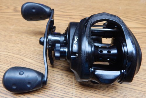 Abu garcia revo - revo, baitcaster