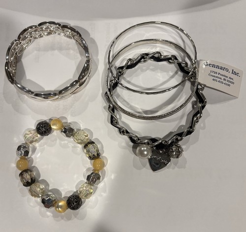 Bracciali diversi due - 5,