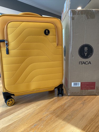 Nwt bric itaca mango - nwt,