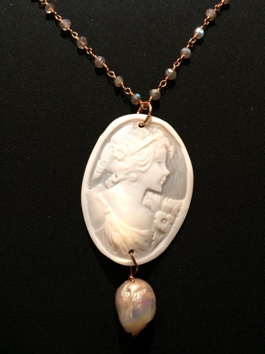 Collana cammeo profilo - , di
