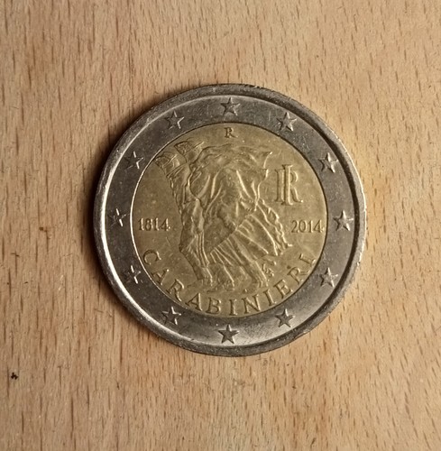 Moneta euro italia - moneta,