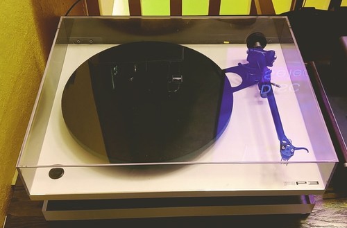 Giradischi rega con - rega,