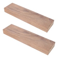  2 pezzi di legno di noce