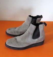 Scarpe Beatle in Camoscio Beige - Stile Church's