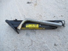 Cric Mercedes ML W163 con chiave ruota A1635800018