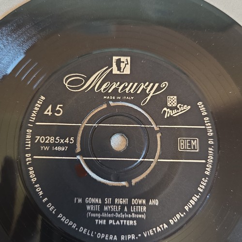 The beatles please - 🎵,