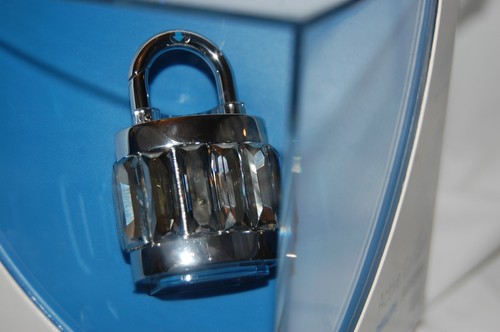 Swarovski usb memory lock - swarovski,