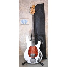 Sterling by Music man SUB /