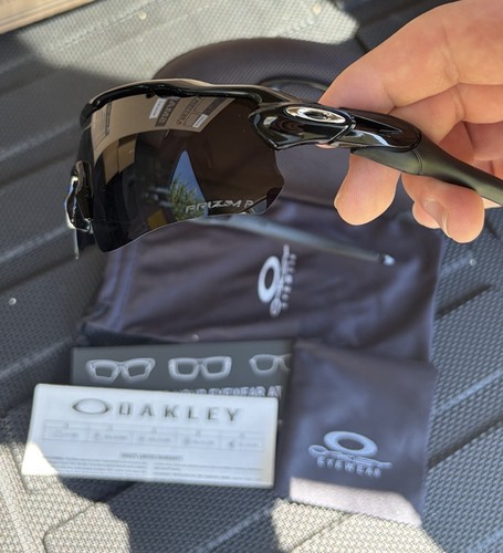 Nuovi occhiali sole oakley - nuovi,